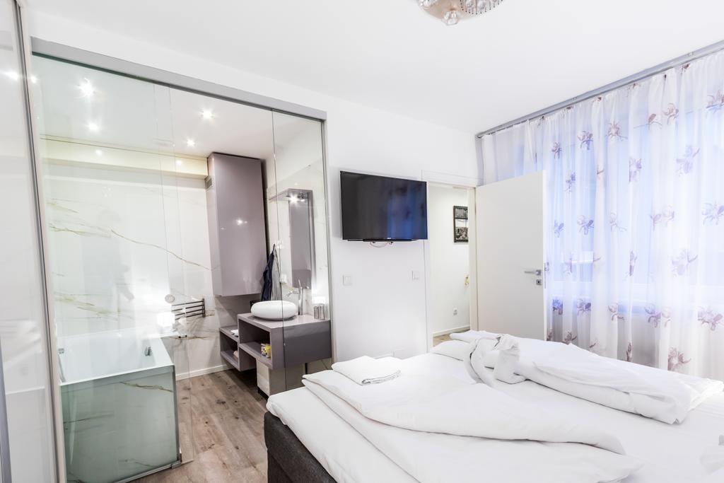 Grand Apartment Vienne Extérieur photo